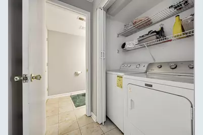 1002 Castleshire Drive, Woodstock, IL 60098 - Photo 24