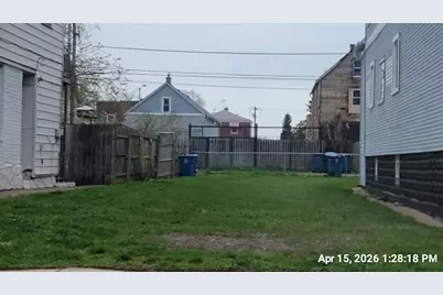 330 154th Place, Calumet City, IL 60409 - Photo 1