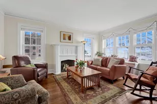 554 Sheridan Square, Evanston, IL 60202 - Photo 4