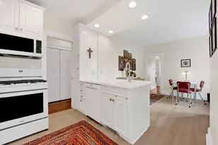 554 Sheridan Square, Evanston, IL 60202 - Photo 16