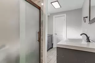 211 Lasalle St, Streator, IL 61364 - Photo 16