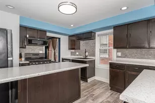 211 Lasalle St, Streator, IL 61364 - Photo 12