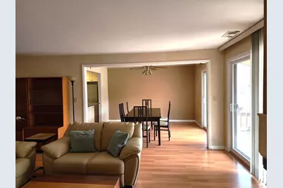 1S055 Spring Road #2D, Oakbrook Terrace, IL 60181 - Photo 6