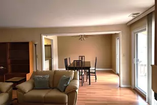 1S055 Spring Rd, Oakbrook Terrace, IL 60181 - Photo 6