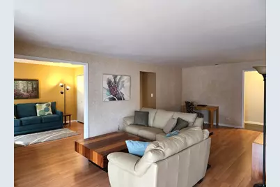 1S055 Spring Road #2D, Oakbrook Terrace, IL 60181 - Photo 8