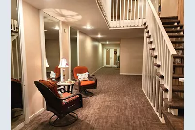 1S055 Spring Road #2D, Oakbrook Terrace, IL 60181 - Photo 2