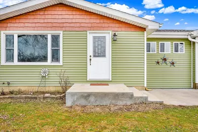 605 Belaire Drive, Washington, IL 61571 - Photo 2