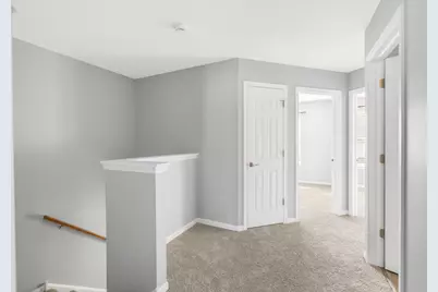 375 N Commerce Street, Aurora, IL 60504 - Photo 14