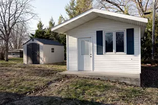 1009 Charles St, Rock Falls, IL 61071 - Photo 14