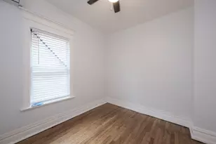 7653 S St Lawrence Ave, Chicago, IL 60619 - Photo 12