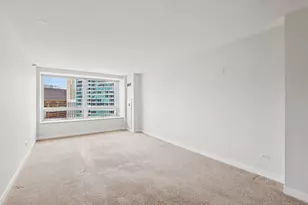 [Address not provided], Chicago, IL 60611 - Photo 4