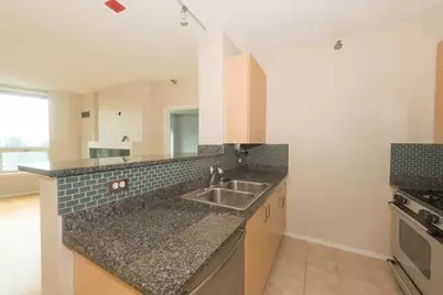 [Address not provided], Chicago, IL 60654 - Photo 12