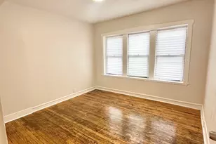 1327 N Lorel Ave, Chicago, IL 60651 - Photo 8