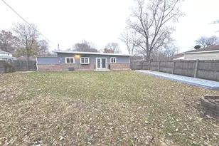 434 Shabbona Dr, Park Forest, IL 60466 - Photo 16