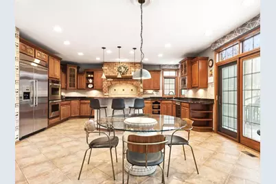 543 N Chestnut Street, Addison, IL 60101 - Photo 10