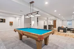 543 N Chestnut St, Addison, IL 60101 - Photo 18