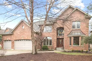 543 N Chestnut St, Addison, IL 60101 - Photo 1