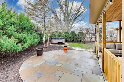 905 Crestfield Avenue, Libertyville, IL 60048 - Photo 32