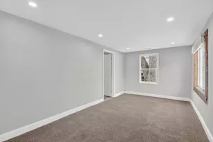 2120 Belden St, Rockford, IL 61101 - Photo 6