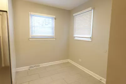 2401 Huron Terrace, Waukegan, IL 60087 - Photo 12
