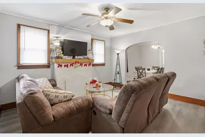 4301 17th Avenue, Moline, IL 61265 - Photo 4