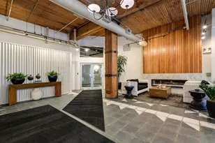 360 W Illinois St, Chicago, IL 60654 - Photo 4