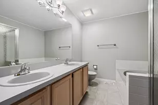 713 Bent Ridge Ln, Elgin, IL 60120 - Photo 16