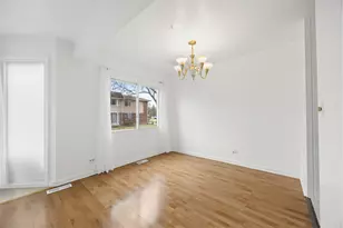 3008 Roberts Dr, Woodridge, IL 60517 - Photo 14