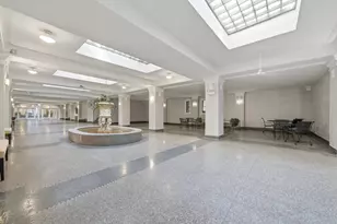 4240 N Clarendon Ave, Chicago, IL 60613 - Photo 8