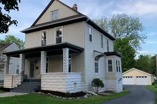214 S Fordham Ave, Aurora, IL 60506 - Photo 1
