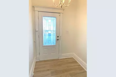 214 S Fordham Avenue, Aurora, IL 60506 - Photo 2