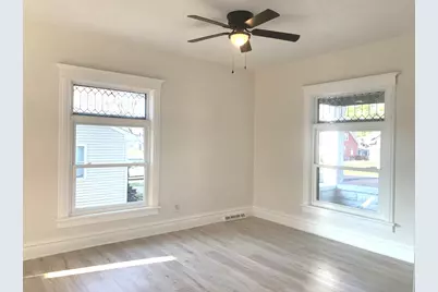 214 S Fordham Avenue, Aurora, IL 60506 - Photo 14