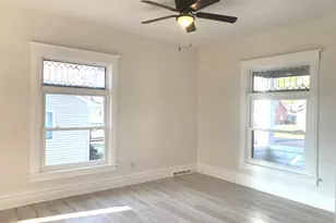 214 S Fordham Ave, Aurora, IL 60506 - Photo 14