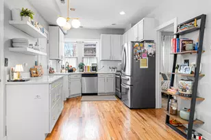 1432 N Maplewood Ave, Chicago, IL 60622 - Photo 2