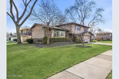 703 E Redwood Lane, Arlington Heights, IL 60004 - Photo 2