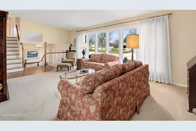 703 E Redwood Lane, Arlington Heights, IL 60004 - Photo 6