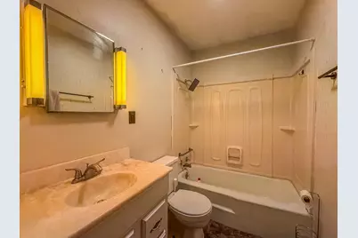 811 N East Street, Leroy, IL 61752 - Photo 12