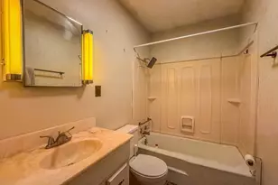 811 N East St, Leroy, IL 61752 - Photo 12