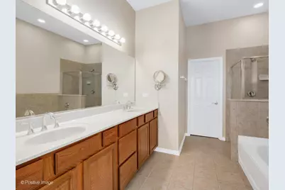 1780 Briarheath Drive, Aurora, IL 60505 - Photo 18