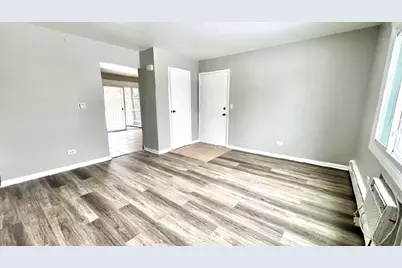 1355 Abbott Drive #3, Elgin, IL 60123 - Photo 4