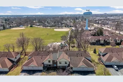 823 E Coach Road #8, Palatine, IL 60074 - Photo 2