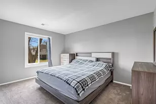 823 E Coach Rd, Palatine, IL 60074 - Photo 20