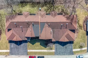 823 E Coach Rd, Palatine, IL 60074 - Photo 34