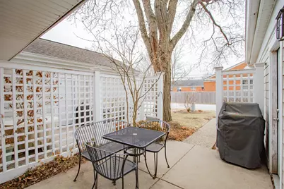 1410 Pebblecreek Drive, Glenview, IL 60025 - Photo 14