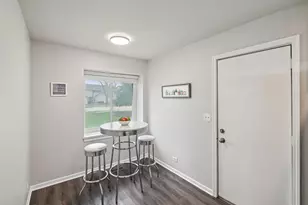 1628 Hilton Head Dr, Naperville, IL 60563 - Photo 32