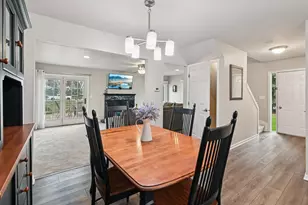 1628 Hilton Head Dr, Naperville, IL 60563 - Photo 8