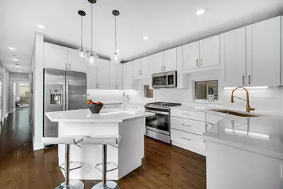 3834 N Janssen Avenue #3, Chicago, IL 60613 - Photo 8