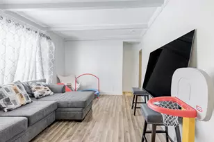 210 Southgate Ave, Chicago Heights, IL 60411 - Photo 12