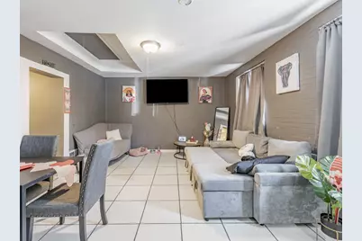 210 Southgate Avenue, Chicago Heights, IL 60411 - Photo 2