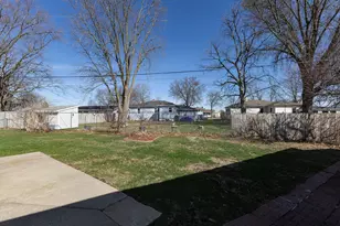 989 Dayton Ct, Galesburg, IL 61401 - Photo 26